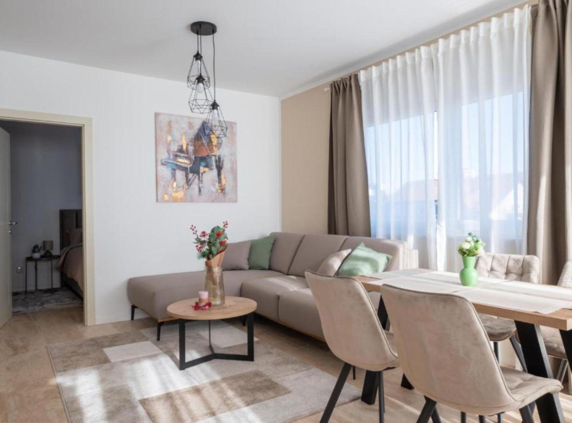 Apartment Kona - Free Parking & Self Check-In Ivanja Reka Zewnętrze zdjęcie