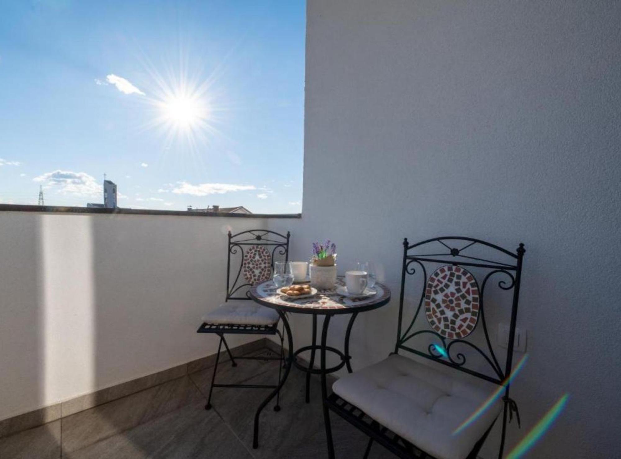 Apartment Kona - Free Parking & Self Check-In Ivanja Reka Zewnętrze zdjęcie